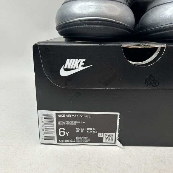 Nike Shoes Air Max 720 GS “Metallic Silver” 2024 - Picture 5 of 5